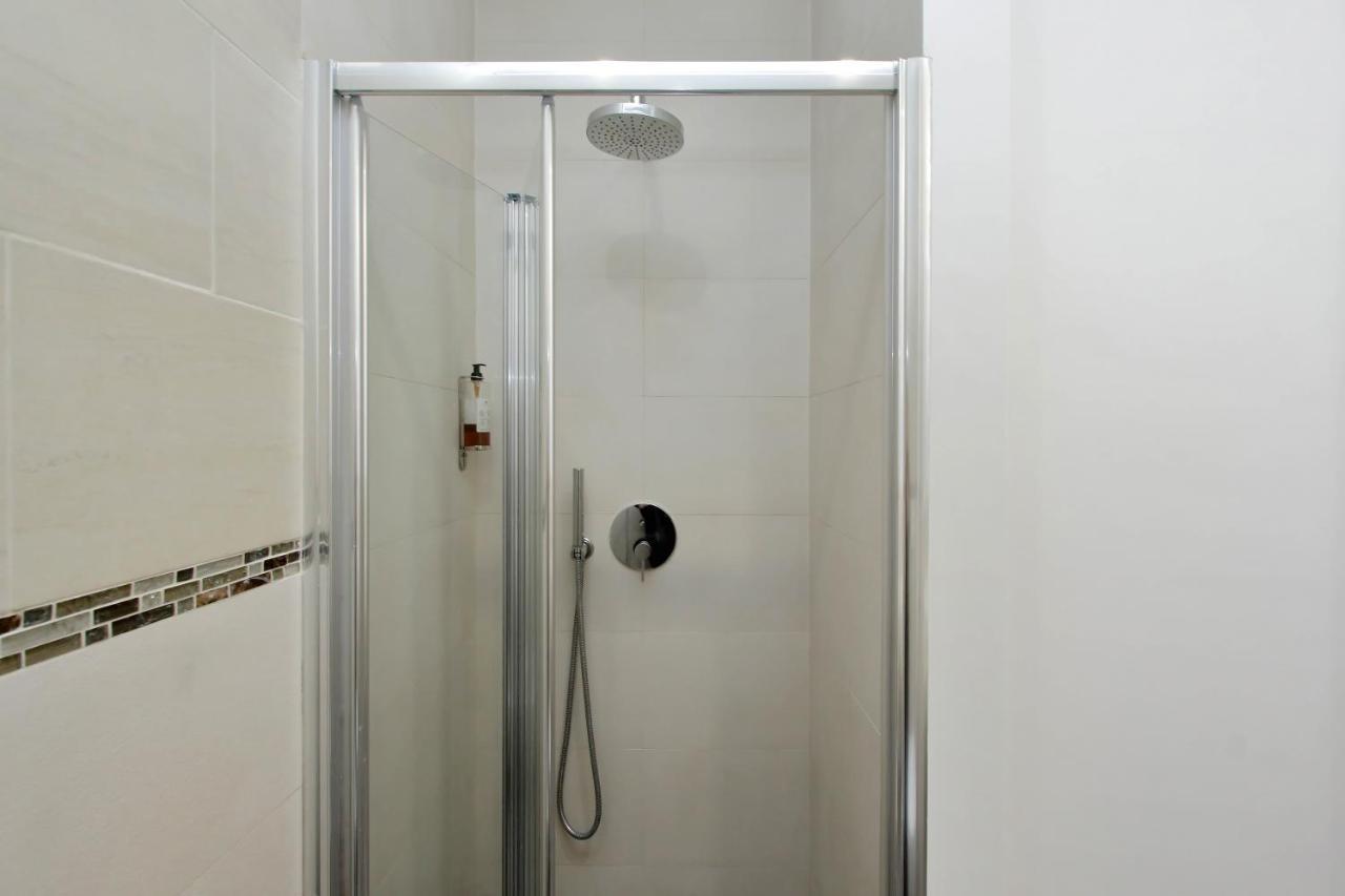 Trastevere Suites & Spa Rome Exterior photo